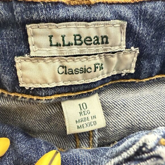 LL Bean Womens Sz 10 Reg Classic Fit Medium Wash Blue Denim Jeans - Picture 3 of 7